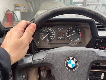 BMW 635 - 10