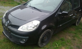 RENAULT CLIO 1.2 - 10