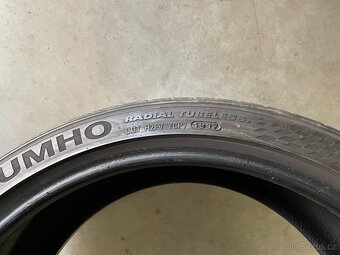 Prodám letní pneumatiky 245/35/20 Pirelli a Kumho celá sada - 10