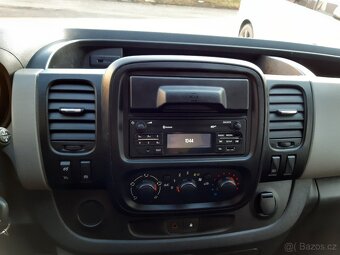 RENAULT TRAFIC 1.6DCI 88KW KLIMA - 10