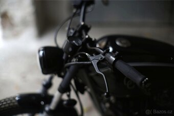 Kawasaki Z 400 B - 10