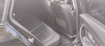 BMW 320d xdrive touring - 10
