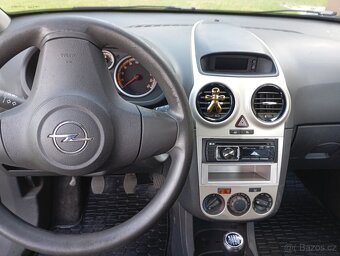 Opel Corsa 1,2 benzín - 10