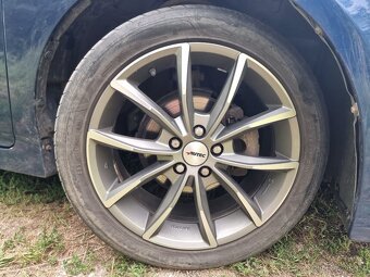 Toyota Prius 3gen. - 10