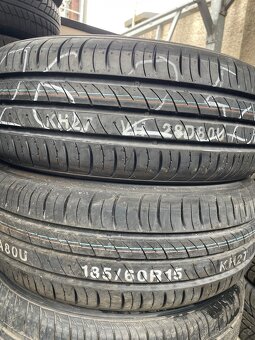 Zánovní letní pneu 185/60R15 + 2x disk 5x100 - 10