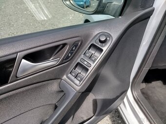 VW GOLF 1.6 TDi 77 kW, r.v. 7/2010, najeto 181.144 km - 10