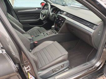 VW Passat B8 Variant TSI 140kW DSG R-Line - záruka Autodraft - 10