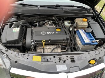Opel Astra Twin Top, 1.8, 103 kw - 10
