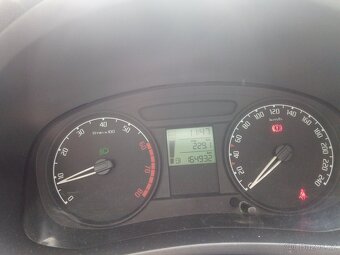 Škoda Fabia II 1.4, 63 kW, rok 2009, 172.000 km, STK 2027/04 - 10