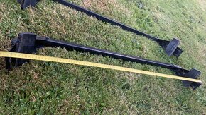 Příčníky na auto Neumann - pro střechy bez lyžin - 10