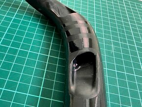 Deda Superleggera karbon. řídítka (prům. 31.7, š. 46 cm) - 10