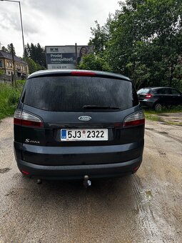 FORD S-Max - 10