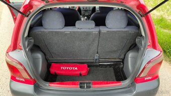 Toyota Yaris 1.0 50kW - 10