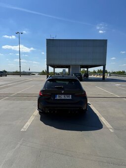 BMW M3 Competition M xDrive Touring 2023 - 10