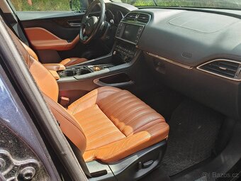 Jaguar F Pace 2.0 TDI 4awd Nový motor 650km - 10