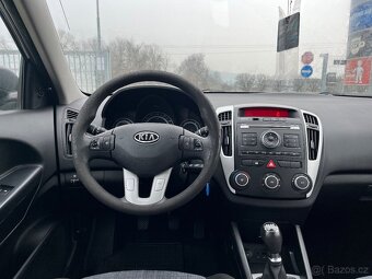 Kia Ceed 1.6 CRDI - 10