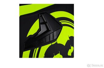 Otevřená motocyklová přilba červená, žlutá, modrá - 10