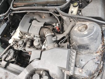 BMW 318 CI - 10