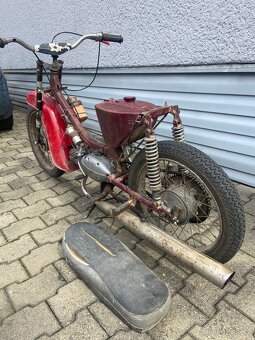 Jawa Pionýr 20 bez plechů BEZ TP - 10