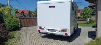 Predám autokaravan Ford chauson diesel 2.2 - 10