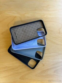 Apple iPhone 12 Pro Max 256GB stříbrný - 10