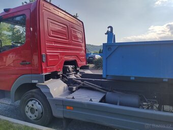 Mercedes Benz atego 815 2005 - 10