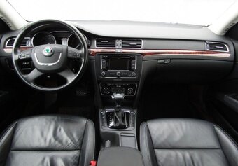 Škoda Superb 2.0 TDI, 2010, automat, černá kůže – TOP stav - 10