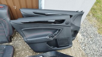 Kompletní sedačky Ford Mondeo Titanium S 2012 - 10
