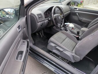 Prodám Golf 5 1,6 Mpi, 75kw,Euro 4, 2008 - 10