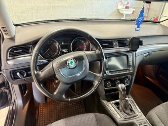 škoda SUPERB SEDAN ČR NOVÁ STK N. ROZVODY+OLEJ+FILTRY+PNEU - 10