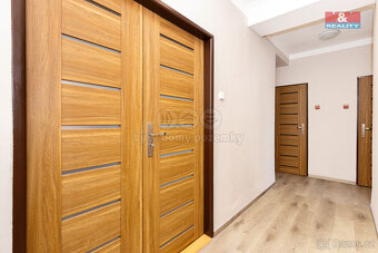 Prodej bytu 2+1, 75 m², Pardubice, ul. Štrossova - 10