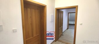 Pronájem podkrovního bytu 3+kk, 72 m2 - Netolice - 10