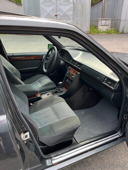 Mercedes benz w124 300d 1994 - 10