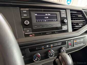 VW Transporter T6.1 DSG 2020 Historie VW barva weis Multivan - 10