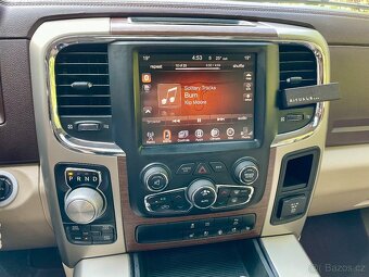 Dodge Ram 1500 Laramie - 10