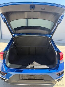 T-Roc 1.0tsi 85kw VÝBAVA JAKO NOVÝ - 10