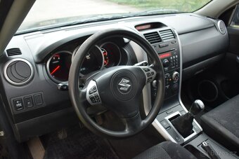 Suzuki Grand Vitara 1.9DDiS 4X4/MANUÁL/ČR/TAŽNÉ/AC - 10