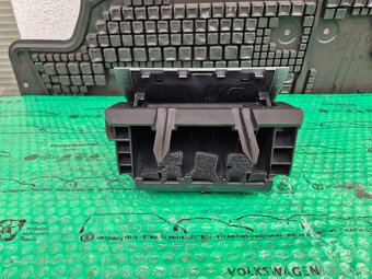 odkládací přihrádka Škoda Octavia 1Z1863077C2AU - 10