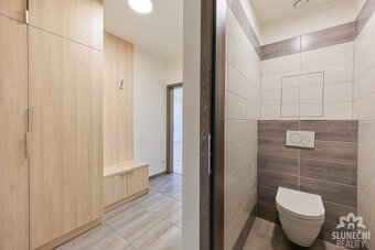 Pronájem bytu 2+kk s balkonem, 59 m², Uherské Hradiště - Šes - 10