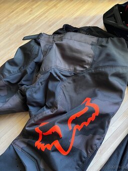 MX set Helma AlpineStars a Fox kalhoty a dres - 10