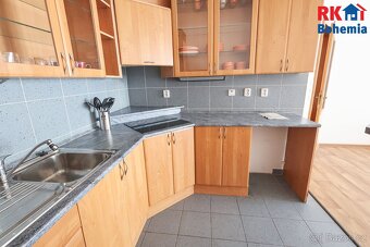 Pronájem 2kk 56m2, P9 Vysočany, ul. Paříkova, balkon, komora - 10
