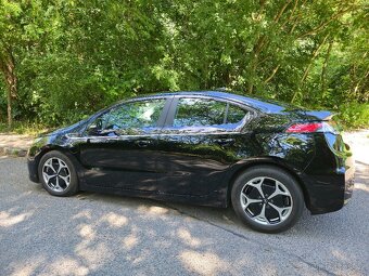 Opel Ampera - 10