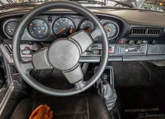 Porsche 911 SC, rok 1982 – veterán, který stále baví - 10