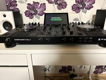 Denon DJ Prime 4+ DJ kontroler s originálním balením - 10