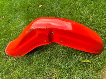 Plechařina Jawa Pionyr 05 rumělková - 10