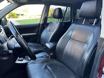 Suzuki Grand Vitara 1.9 DDiS 95kW Kůže Xenony Šíbr Tažné 2t - 10