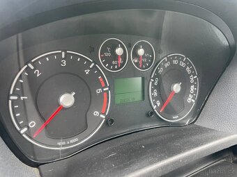 Ford fiesta 1.4tdci 2009 - 10