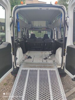Fiat Doblo Opel Combo 2.0 135PS  převoz osob na vozíku ZTP - 10