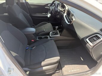 Kia Ceed 1,6crdi 2020 115t km tažné záruka DPH - 10