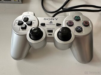 PS2 Slim Silver komplet + hry - 10